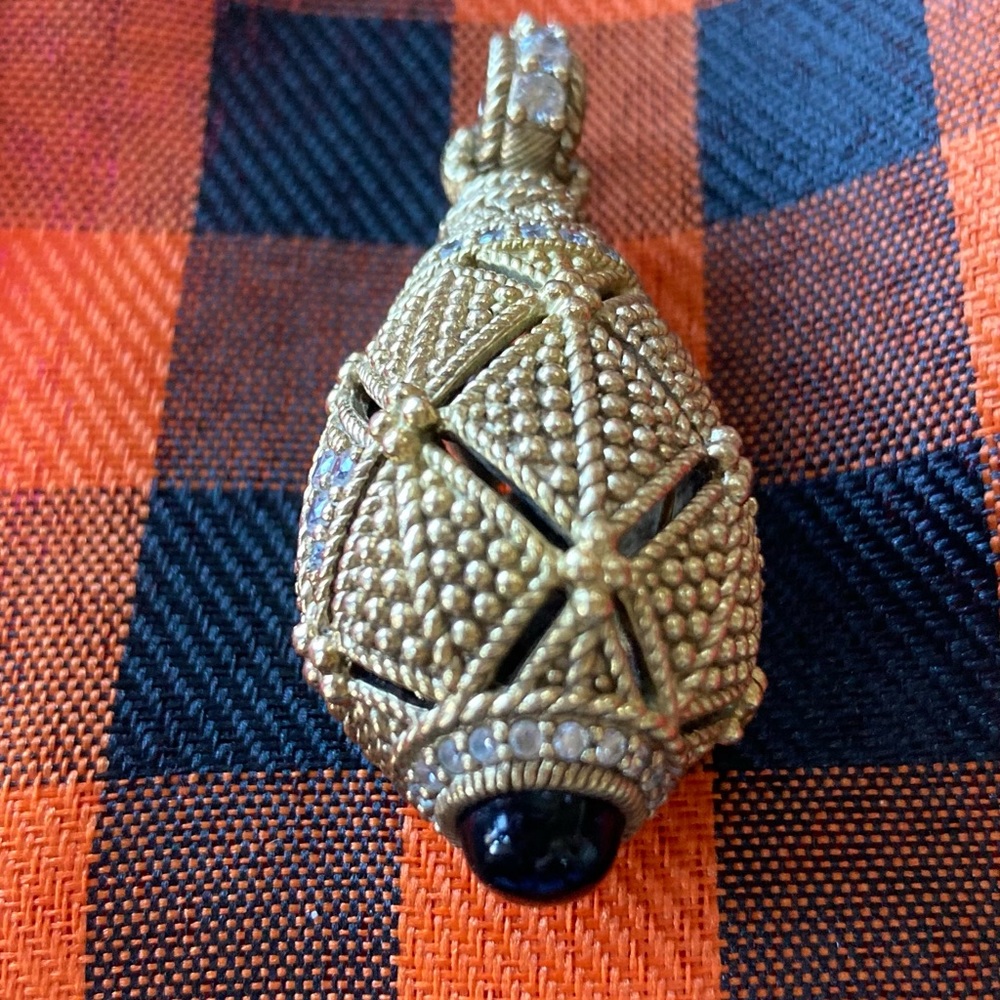 Judith Ripka pendant
